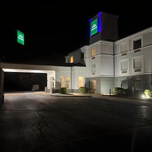 Wingate By Wyndham Dublin Near Claytor Lake State Park